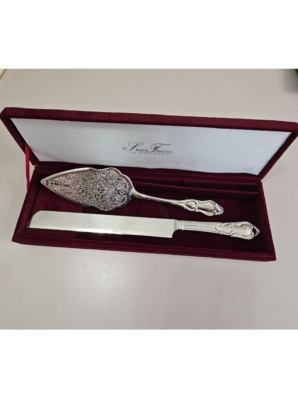 Vintage Godinger Silver Treasures Cake Knife Server Set Velvet Box silverplate